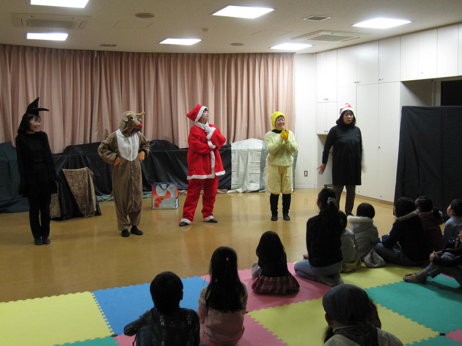 【柳町地域ケアプラザ】地域活動交流　ケムケム座公演