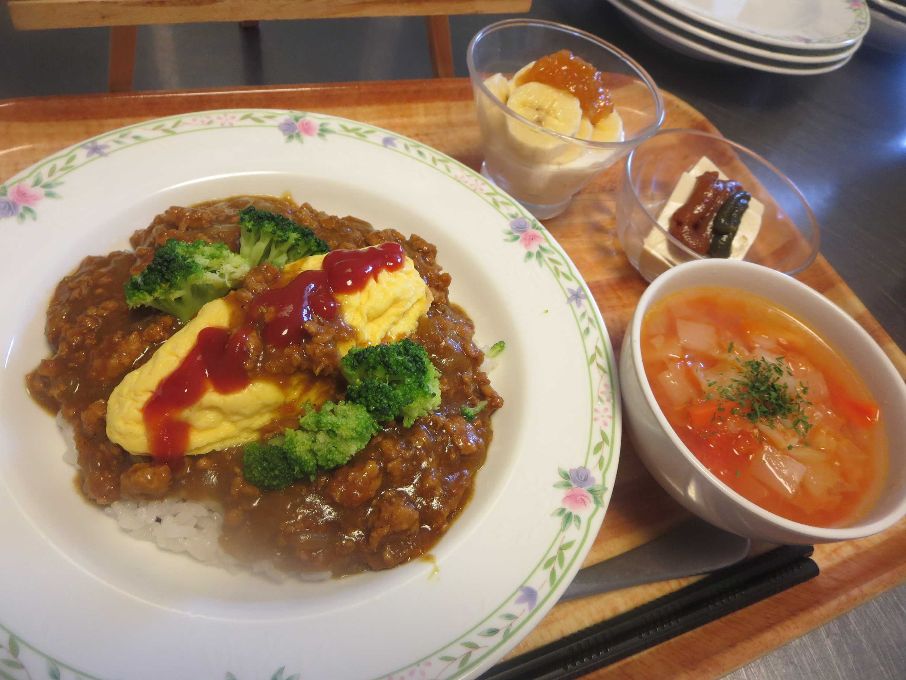 【釜利谷地域ケアプラザ】やまゆり　ある日の給食