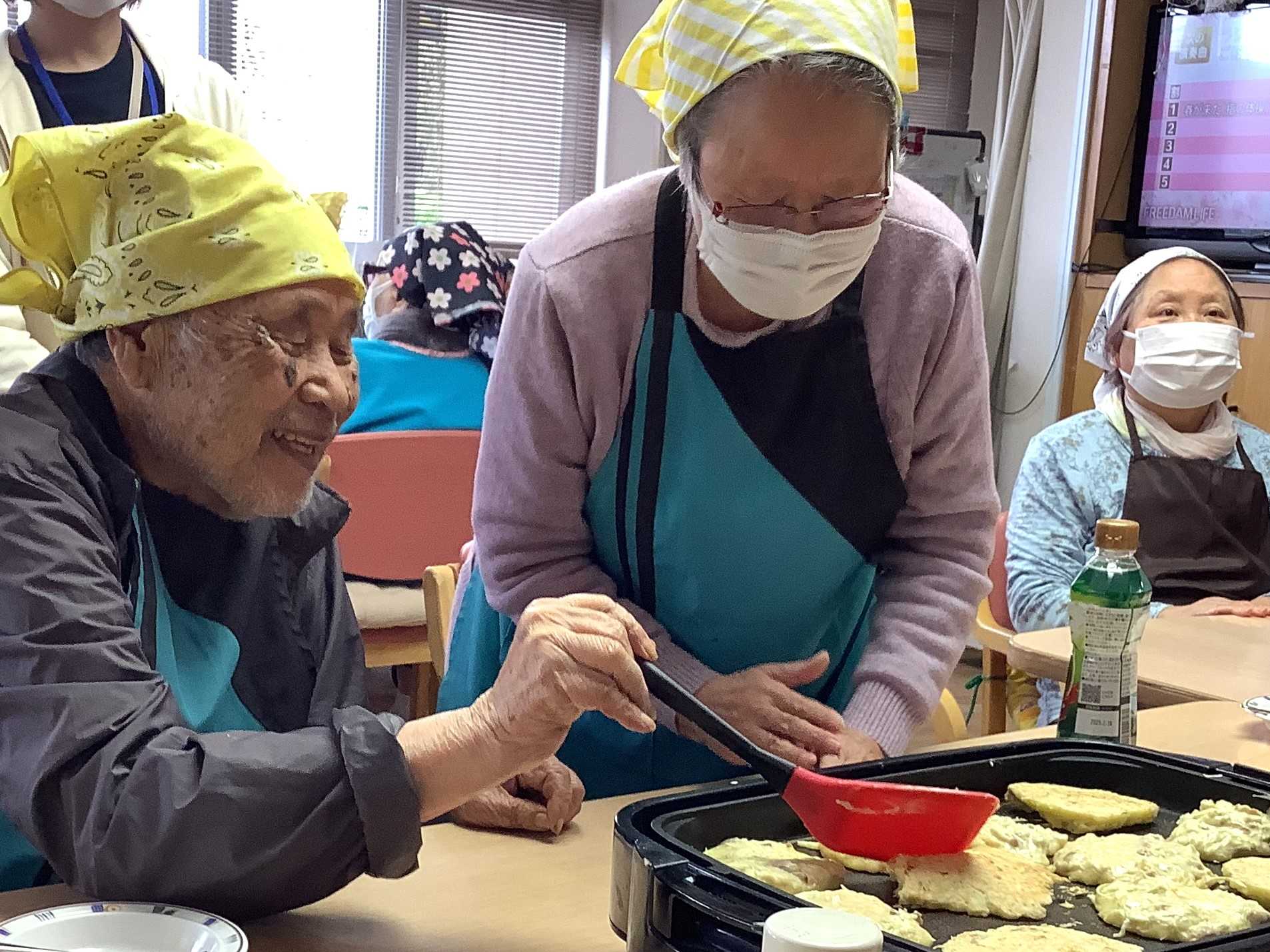 【釜利谷地域ケアプラザ】4月 おやつレク