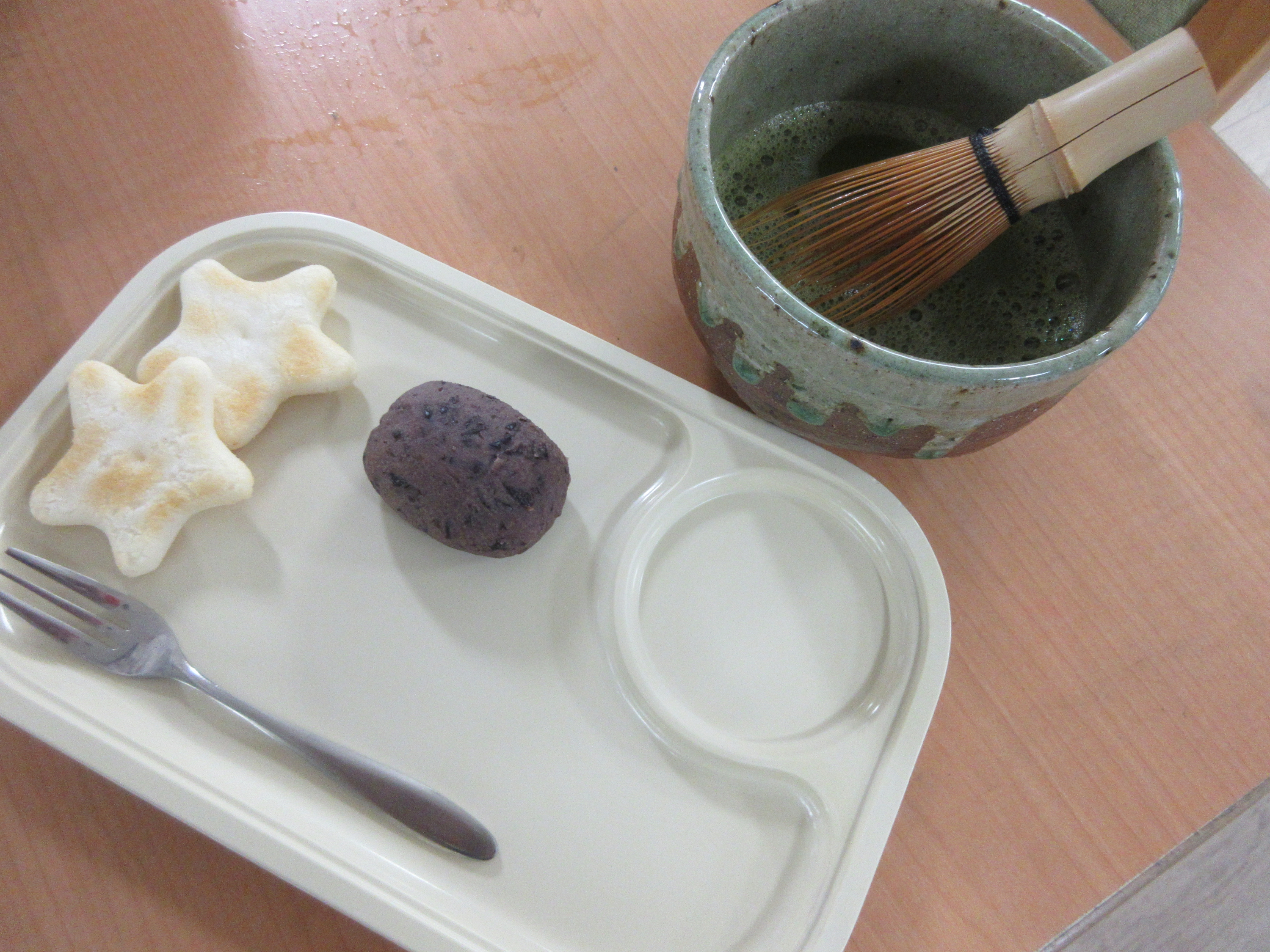 【柳町地域ケアプラザ】なんちゃって(^^♪　お茶会